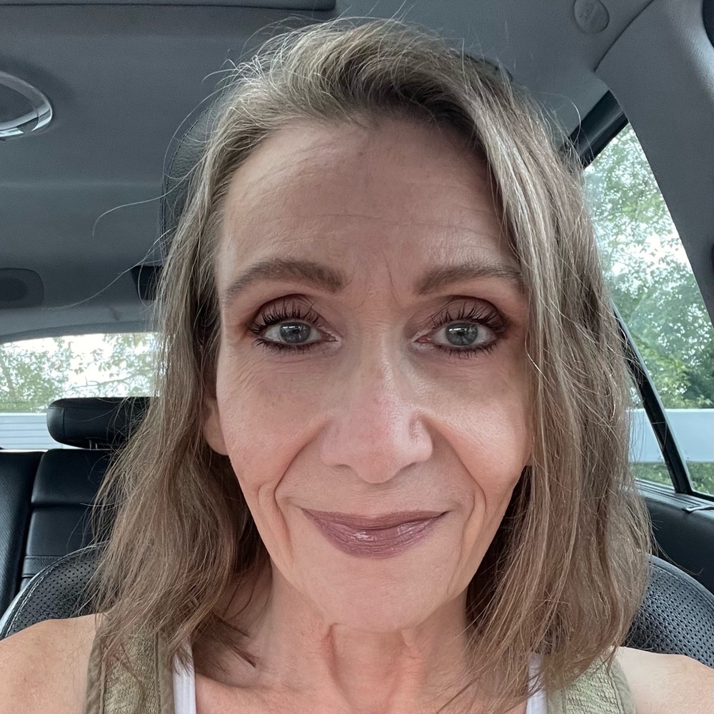 Meet your Posher, Tracey